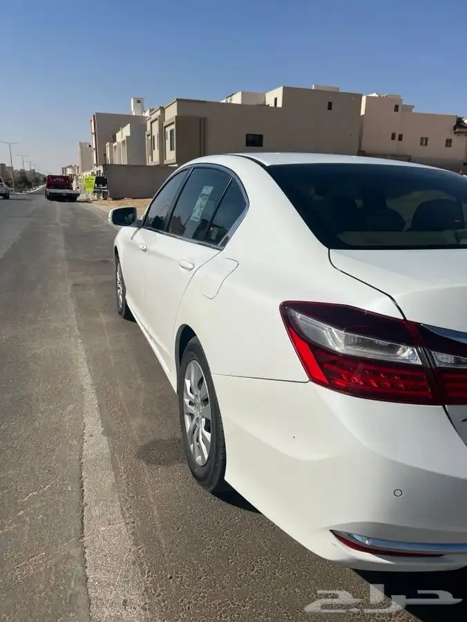 للبيع هوندا اكورد 17 5