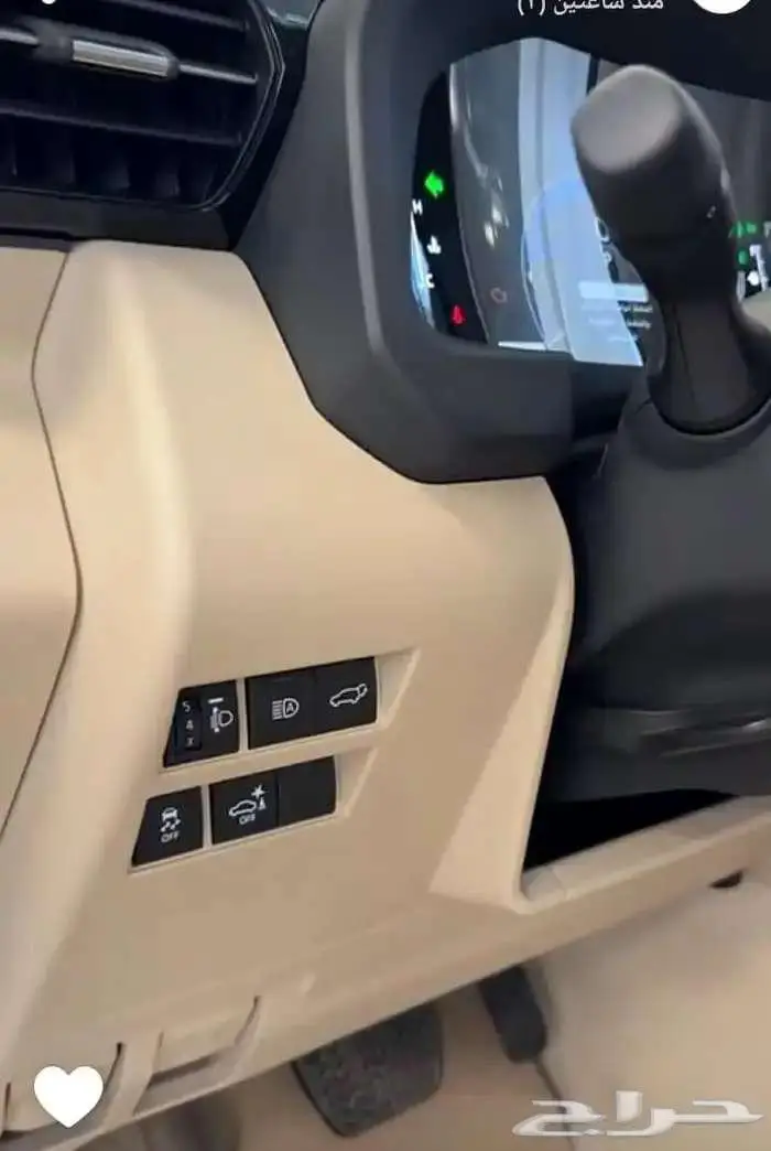 تويوتا لاند كروزر GXR فل كامل تنفس طبيعي بريمي 2025 8