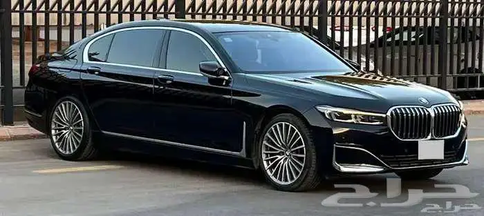 بي ام دبليو 730 2022 2