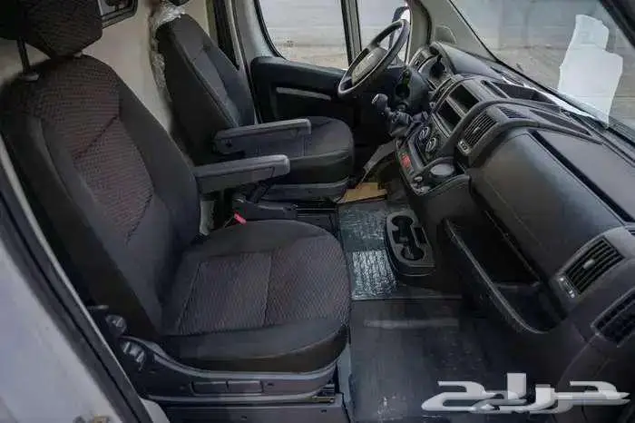 بيجو بوكسر للبضائع للأفراد والشركات 2025 10