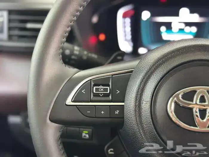 تويوتا اوربان كروزر استاندر 2026 5