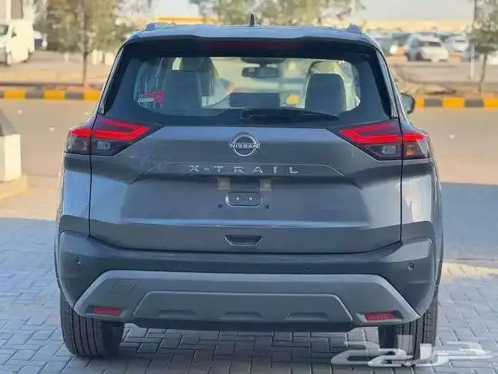 نيسان اكستريل 5مقاعد و7 مقاعد عروض الكاش والتقسيط 8