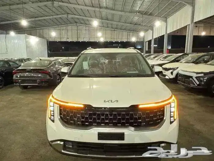 كيا كرنفال2025فل كامل بسعر 176900شامل اللوحات 0