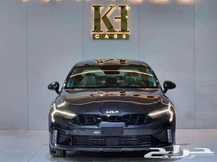 كيا كي 5 فتحت سقف بانوراما قسطها مع خالد 0