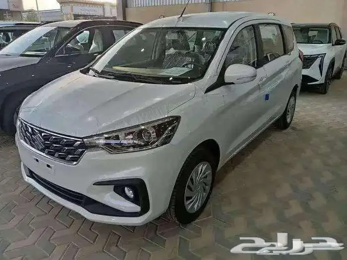 سوزوكي ارتيجا 2025 فل كامل واستاندر 3