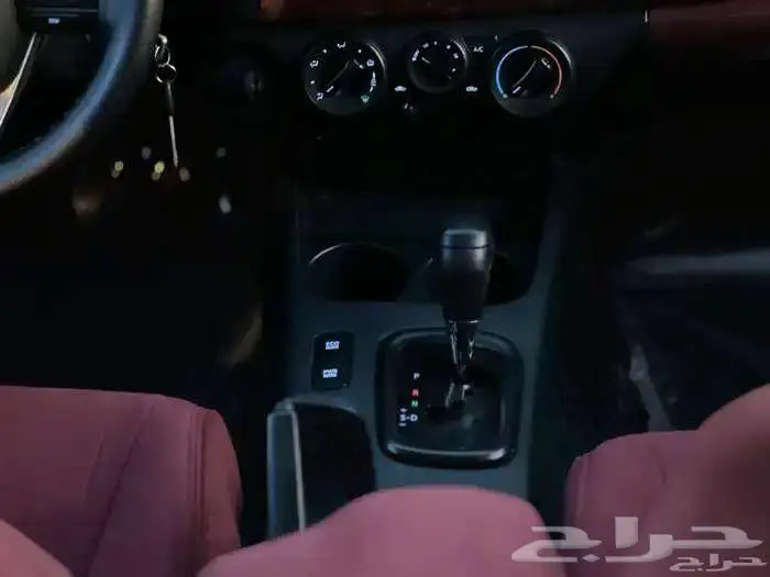 هايلوكس 2016 تماتيك نظيفه جدا 7