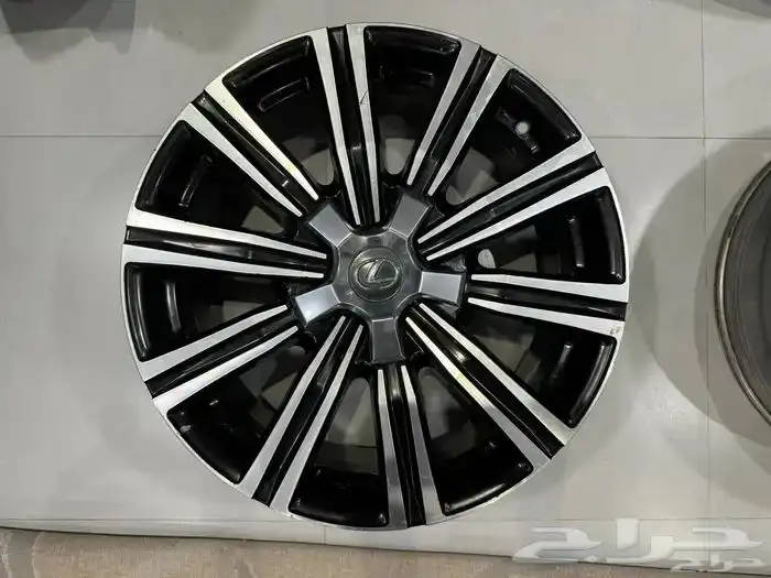 جنوط جيب لكزس 2016 - 2021 أصلية حجم 21 نظيفة 7