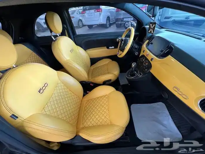 فيات 2020 سعودي ماشي 106 الف قمة فالنظافة داخل اصفر 12