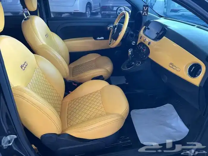 فيات 2020 سعودي ماشي 106 الف قمة فالنظافة داخل اصفر 14