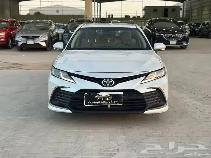 تويوتا كامري LE مطور 2023 1