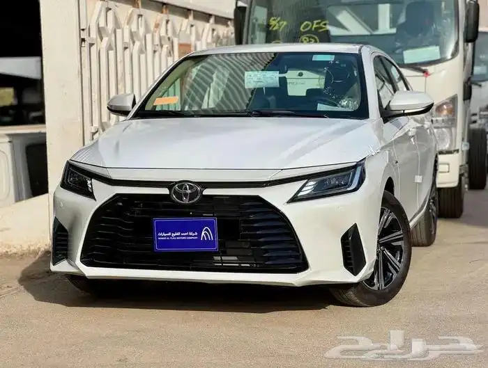 تويوتا يارس Y  نص فل 2026 0