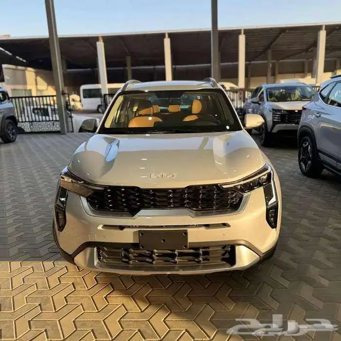 كيا سونيت فل كامل فتحة سقف 2024 0