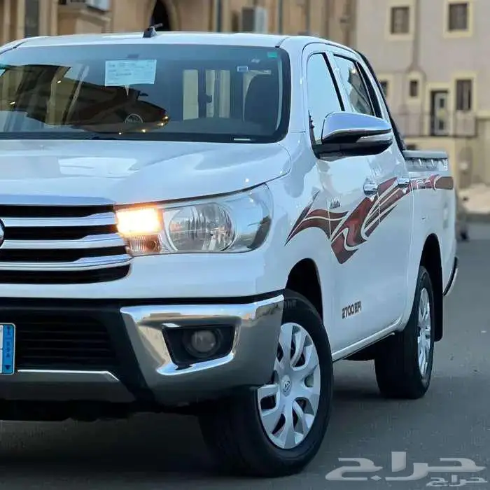 هايلوكس 2016 تماتيك نظيفه جدا 1