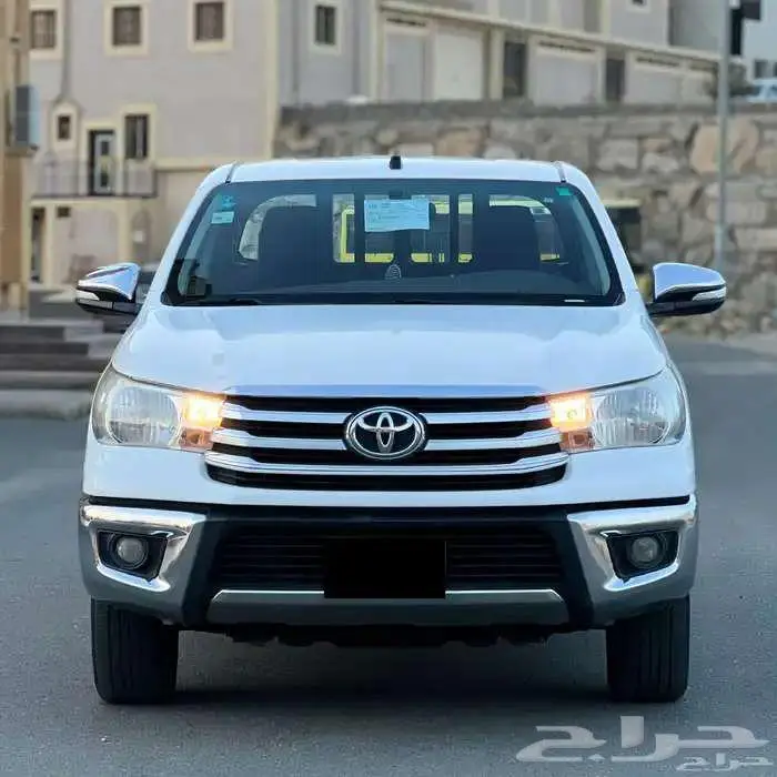 هايلوكس 2016 تماتيك نظيفه جدا 21