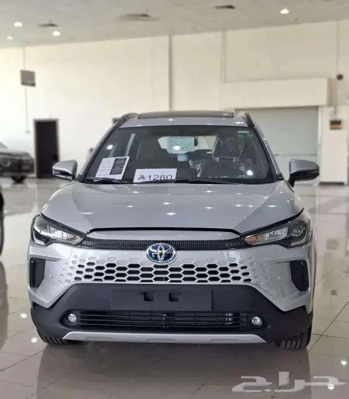 تتوفرفئات كورولا كروس2025 اصفارلمبيعات البنوك با قل ربح 0.35 9