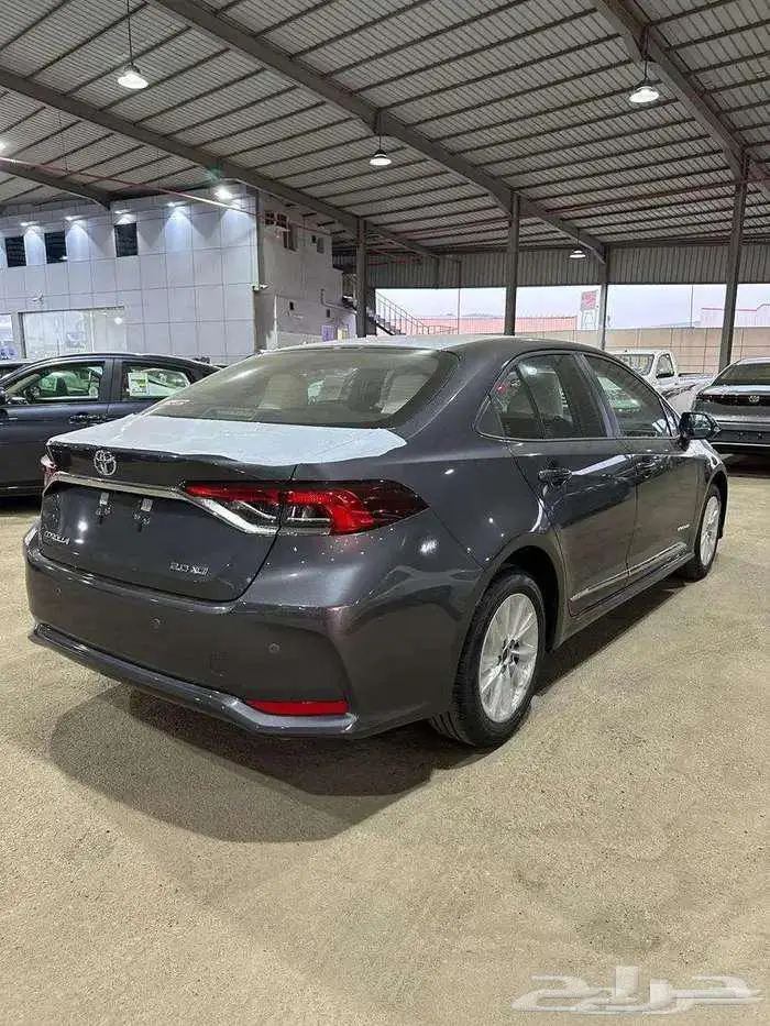 تويوتا كرولا 2.0 مطور جنوط موديل 2025 4