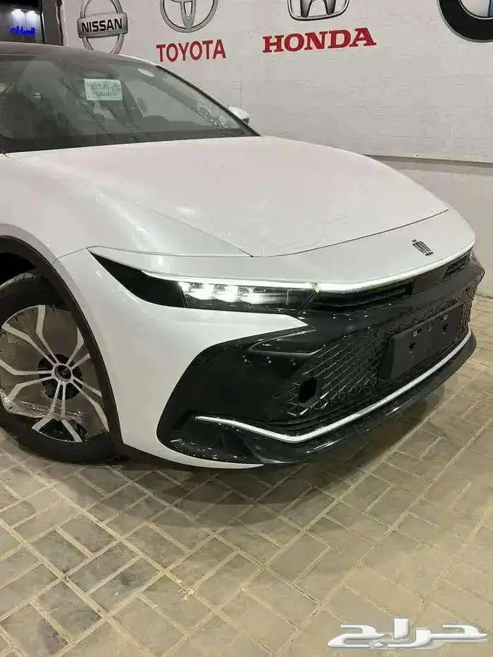تويوتا كراون بريميوم 2026 6