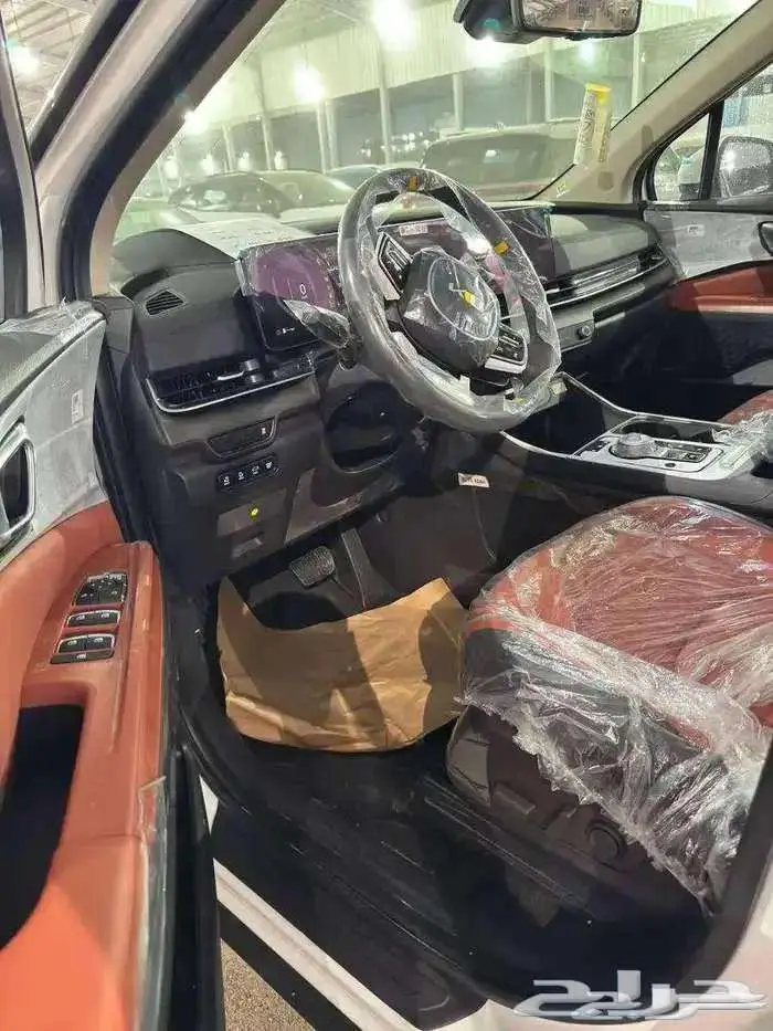 كيا كرنفال2025فل كامل بسعر 176900شامل اللوحات 10