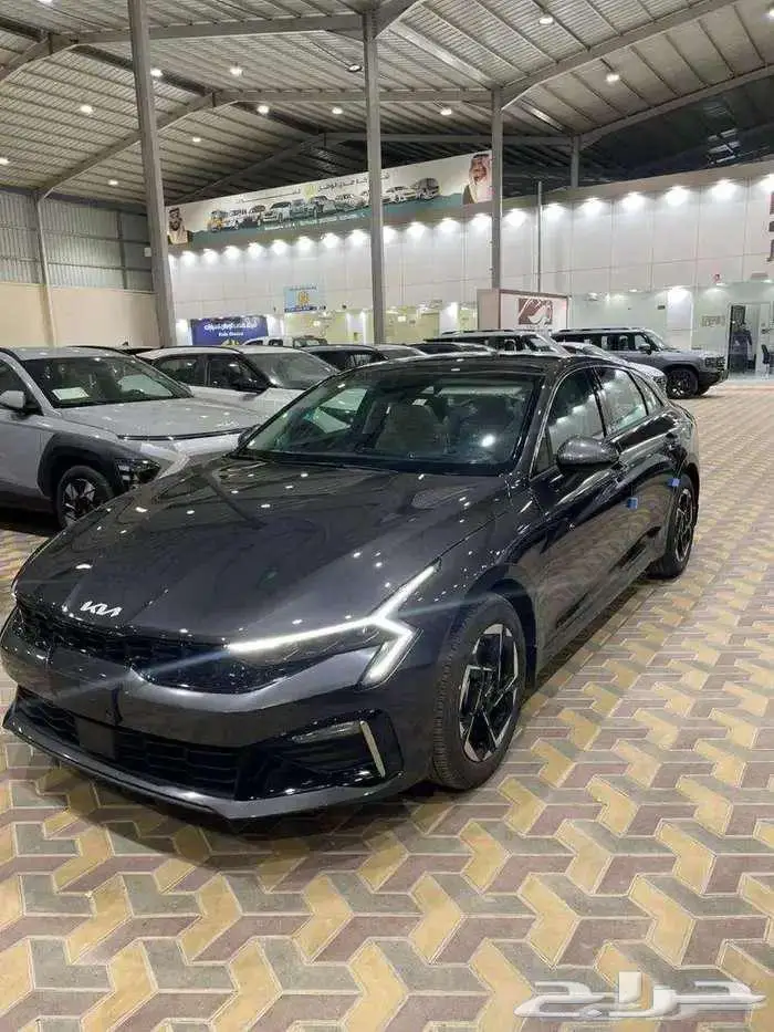 كيا K5 نص فل موديل 2026 بسعر 117185 بالضريبه 1