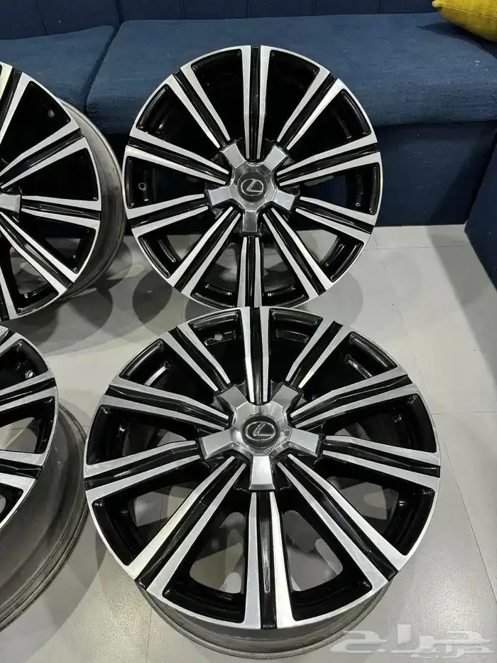 جنوط جيب لكزس 2016 - 2021 أصلية حجم 21 نظيفة 1