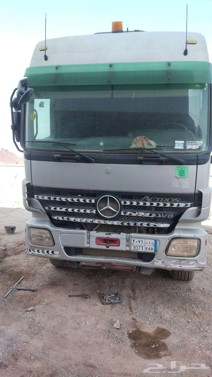 سياره مرسيدس اكتروس 2008 4