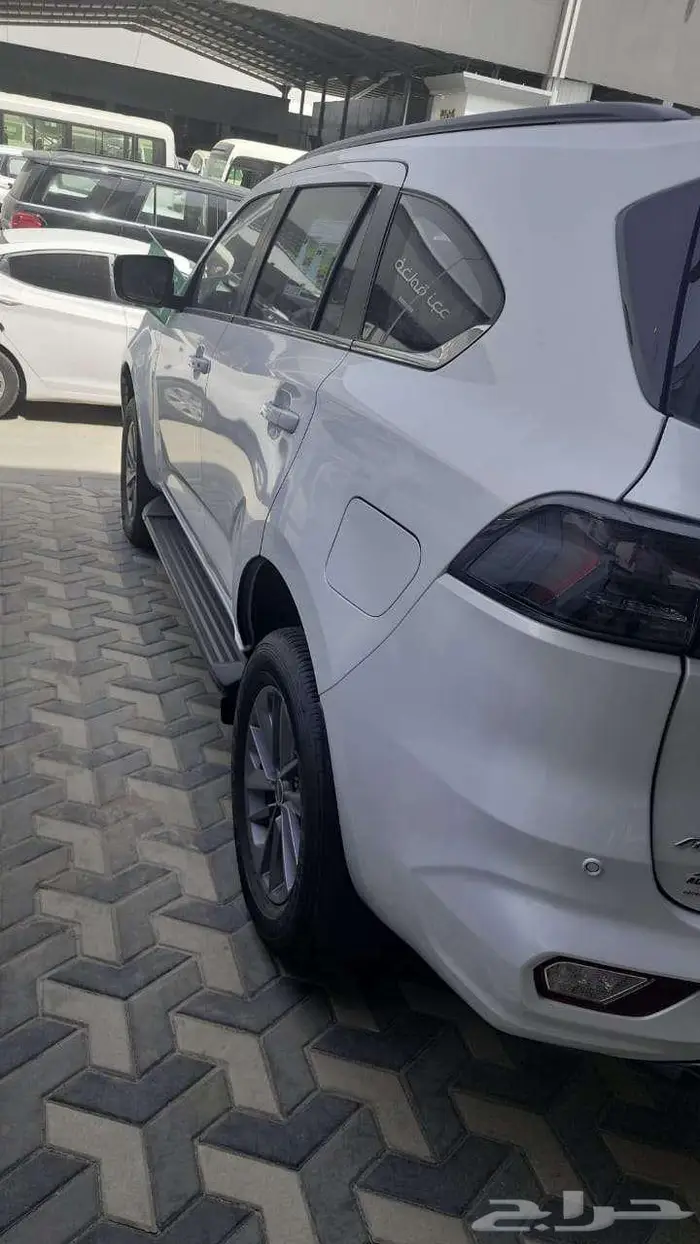 ايسوزو ام يو اكس فل كامل 2025 دبل كاش واقساط 13