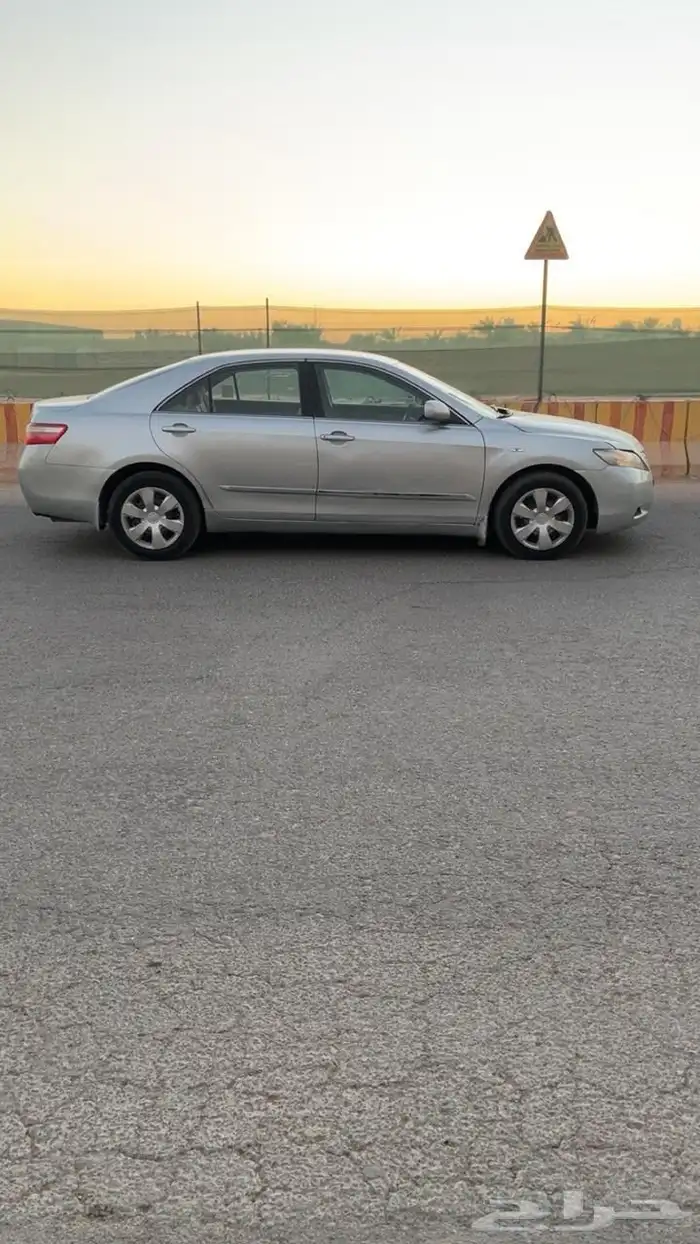 كامري موديل. 2007. مالك اول. بدي وكاله ومحركاتها ممتازه 3