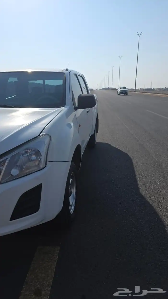 ايسوزو ديماكس بيك أب 2016 نظيفه حق المستخدم البيع عاجل 0