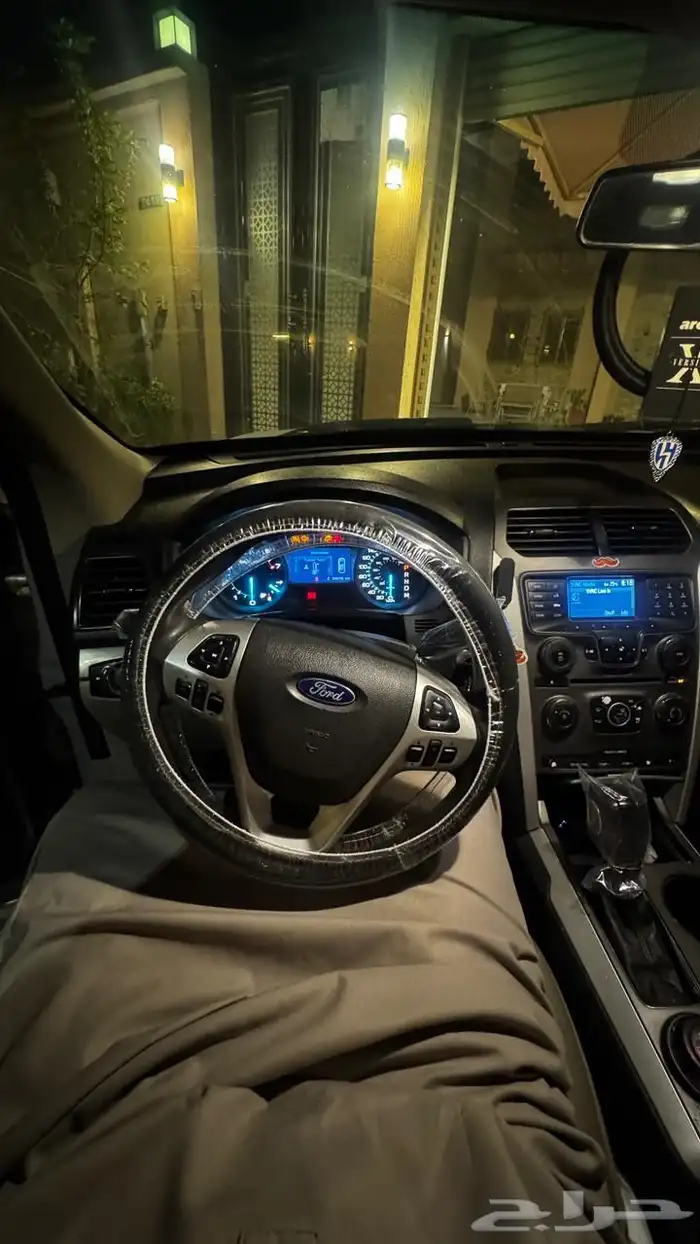 فورد اكسبلورر 2012 للبيع او البدل سيدان 4