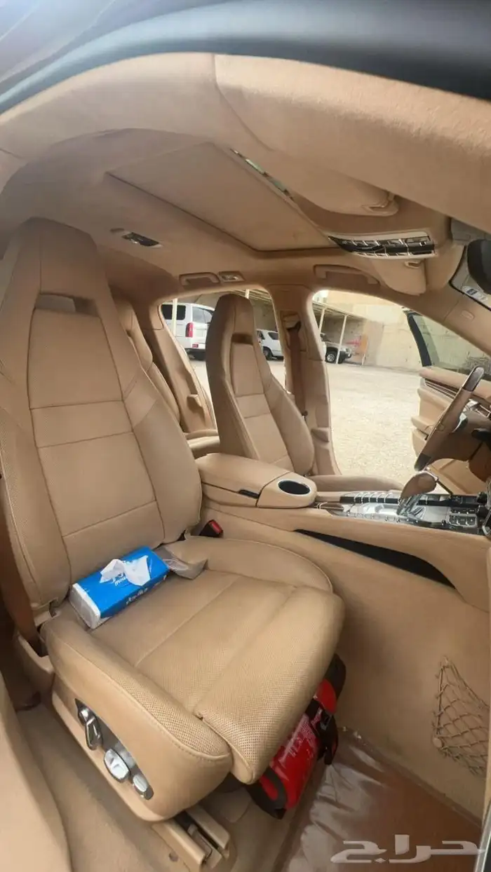 بورش باناميرا 2011 2