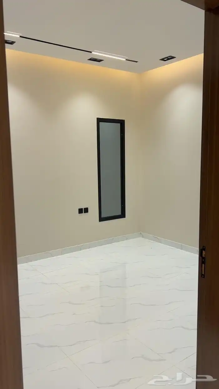 فلة فاخرة للبيع 13