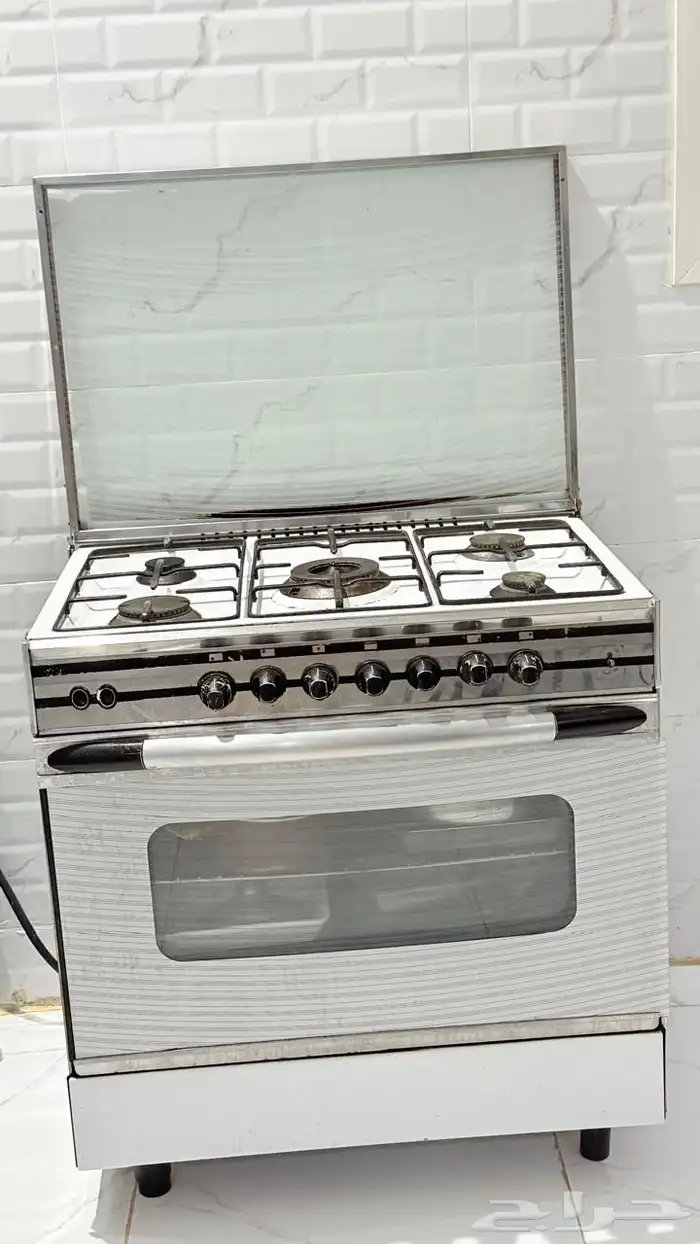 فرن غاز خمس عيون 1