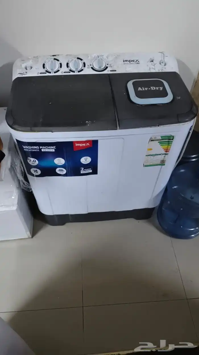 غسالة 7 كيلو نص أوتوماتيك ما فيها اي عيوب نهائي . شاشة 32 1