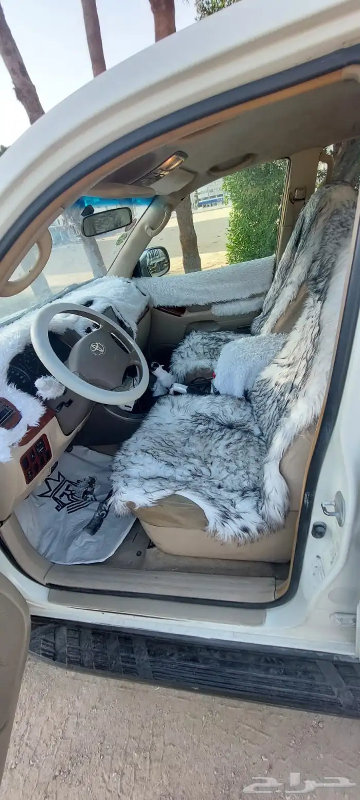 سيارة برادو 2005 نظيف للبيع 6