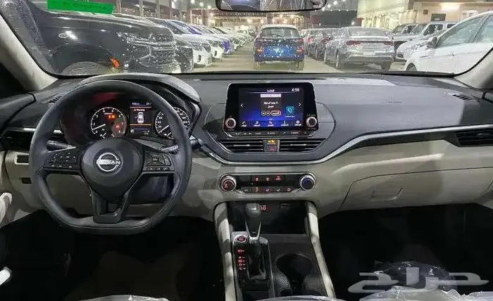نيسان التيما ستاندرد 2025 بسعر 98900 بالضريبة 3