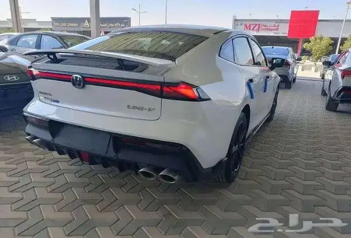 شانجان يوني في اسبورت 2026 6