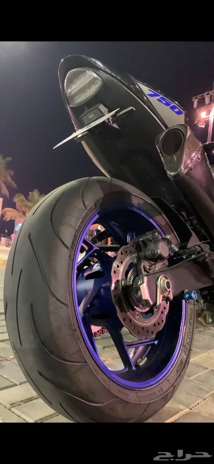 سوزوكي ستريت فايتر Gsxs750 2021 2