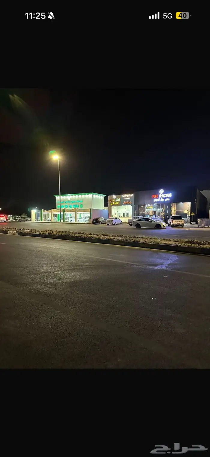 للبيع صالتين تجاريه بحي الزهراء المواصفات بالصور 0