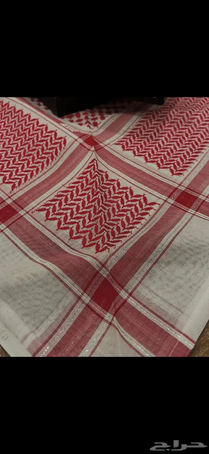 شماغ مطرز فضي  (نادر) 3
