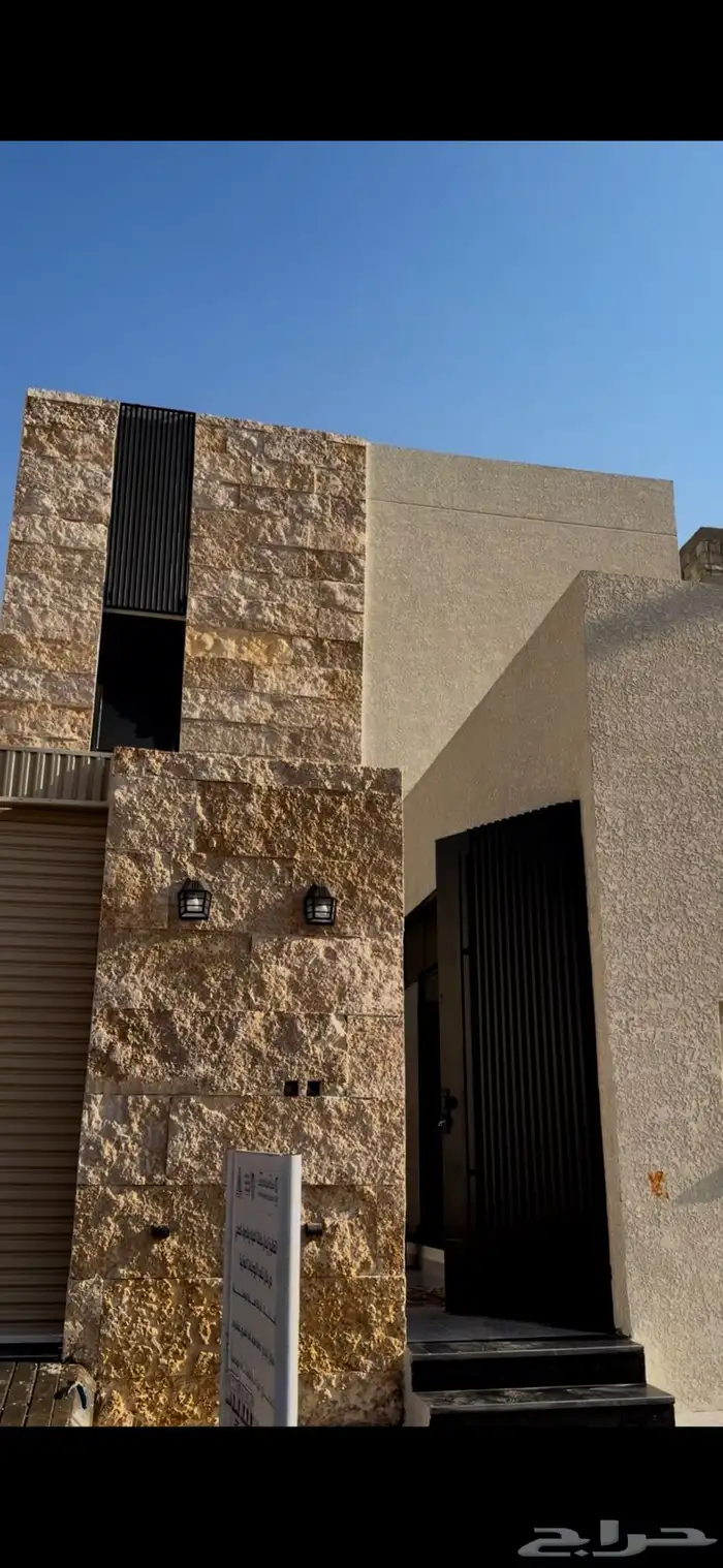 للبيع فيلا حي الوادي تصميم فاخر 0