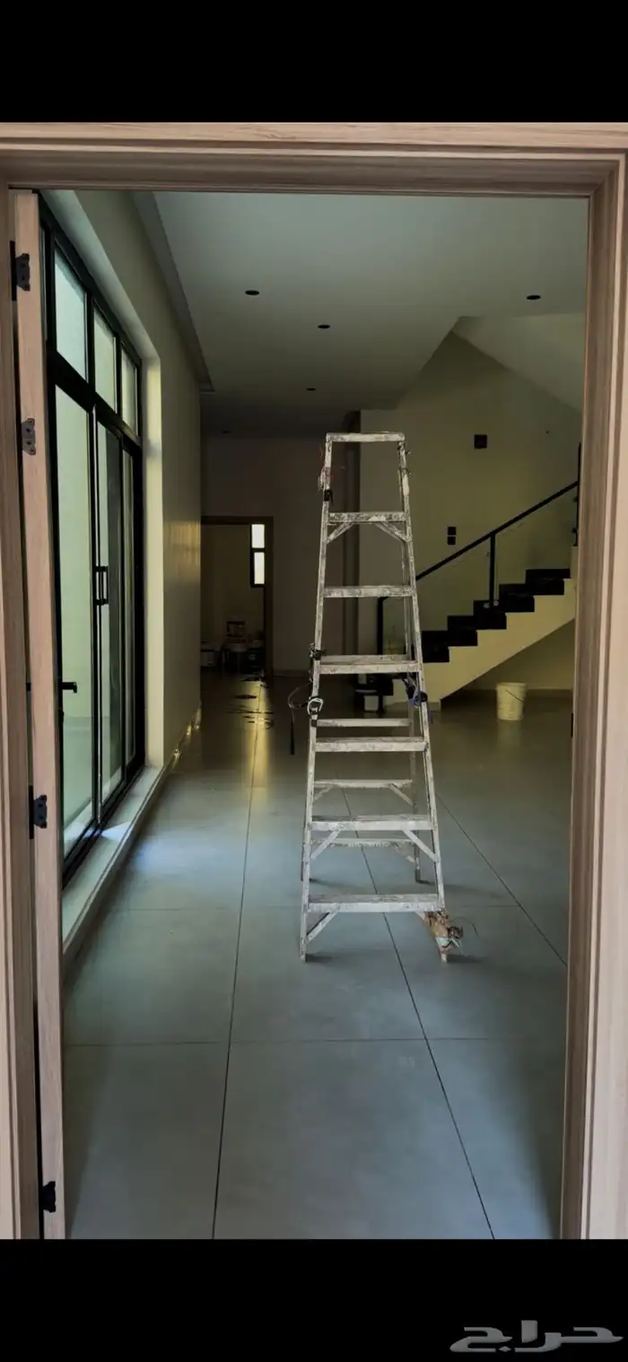 للبيع فيلا حي الوادي تصميم فاخر 4