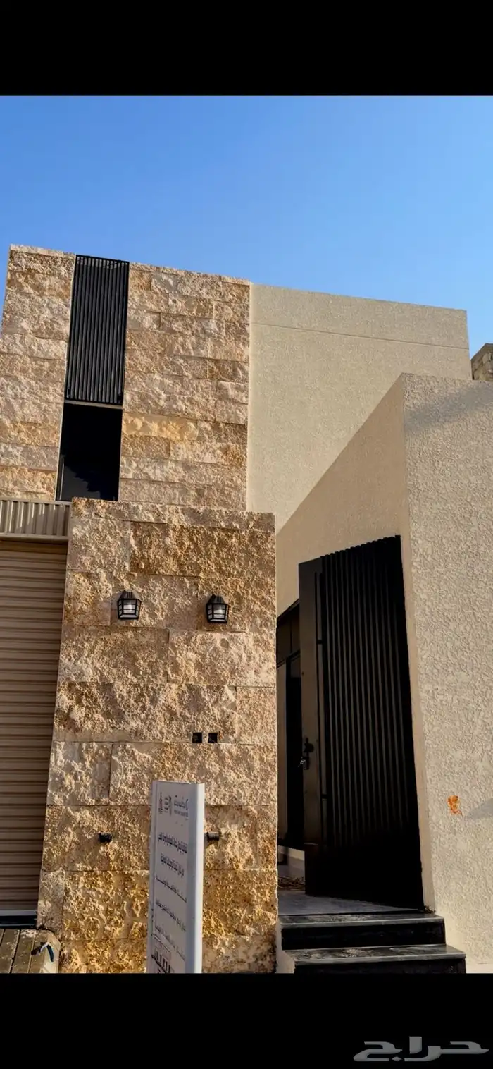 دبلكس للبيع بحي الوادي 3