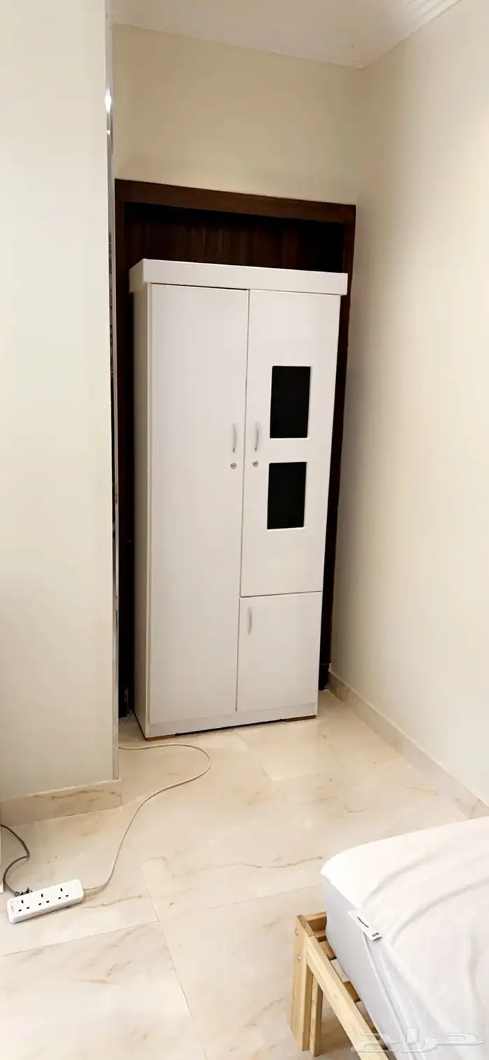 غرفه موثثه في فله الايجار بشهر2500 1