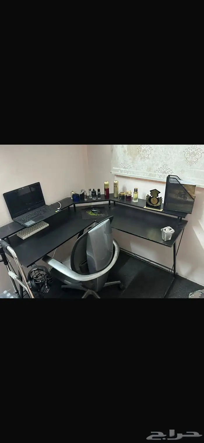 طاوله قيمنق 2