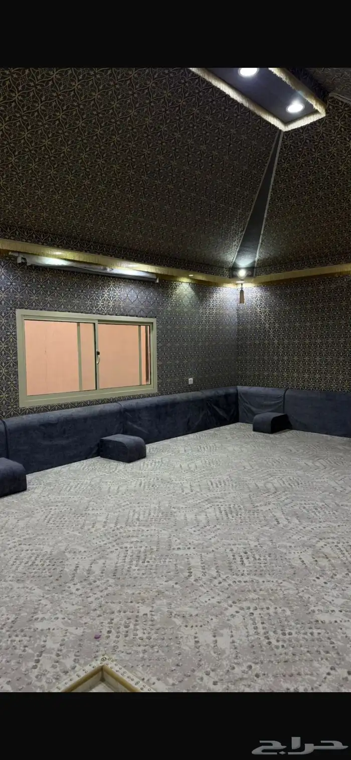 بيت شعر ملكي 3