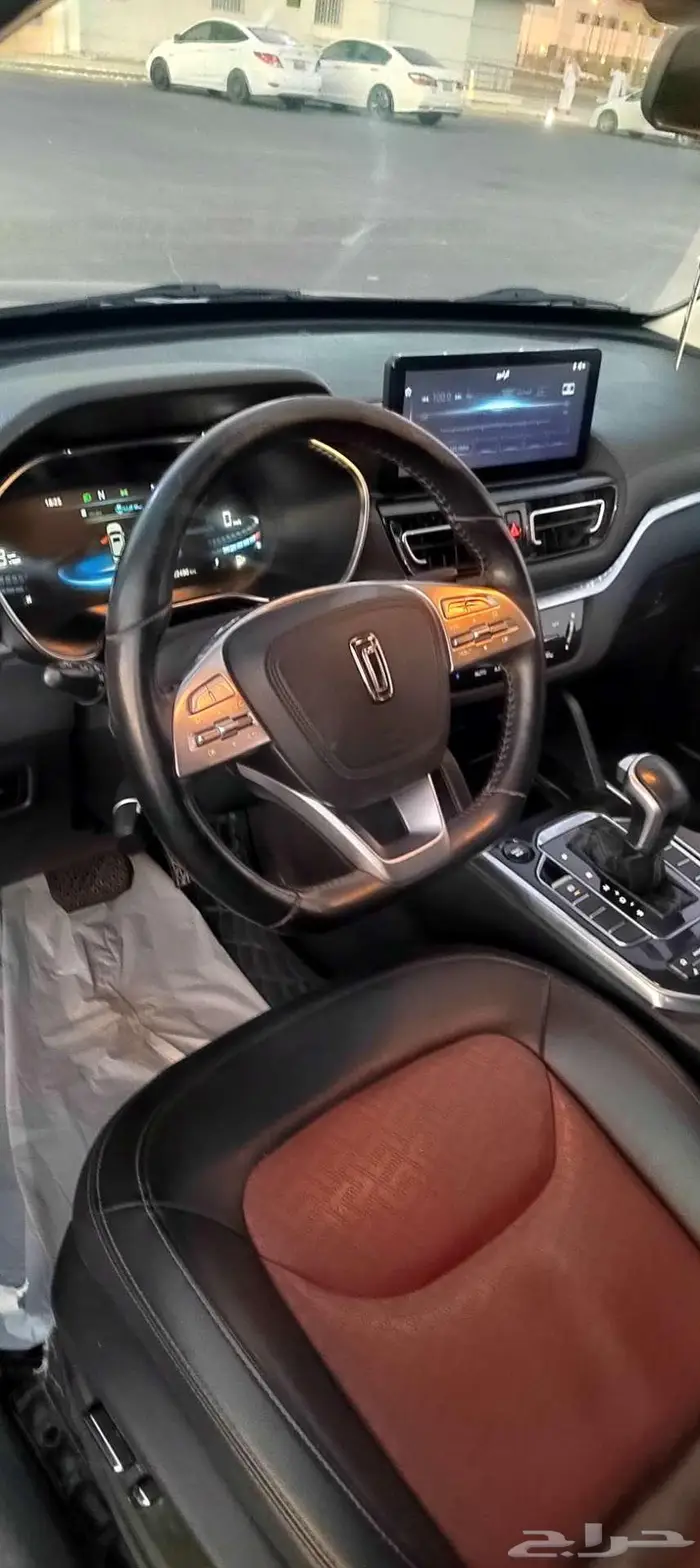 بيستون 2022 suv t33 5