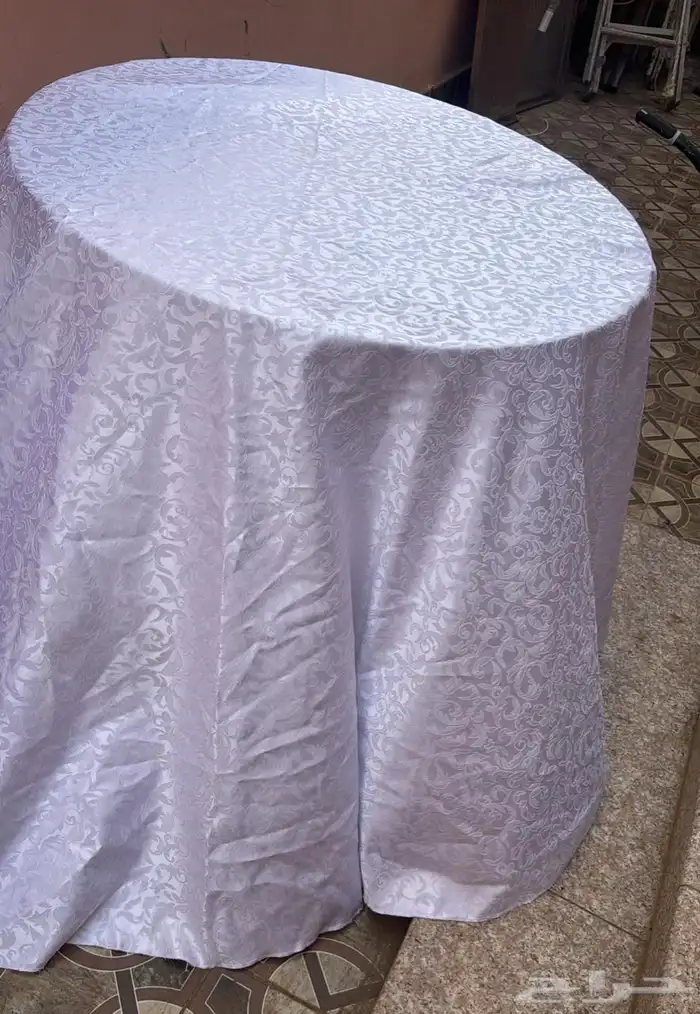 كراسي وطاولات وتلبيسات لوازم افراح 0