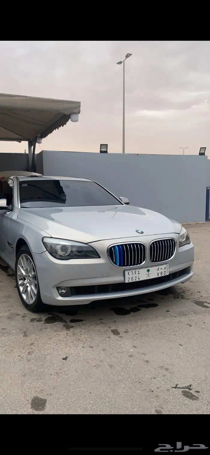 بي ام دبليو 2011 0