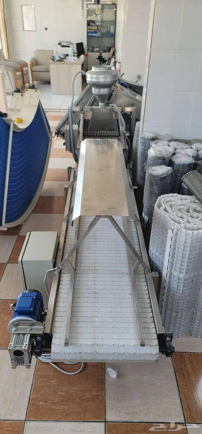 خط فرز وتصنيف التمور الأوتوماتيكي مصنع الثريا الآلي للصناعة 1