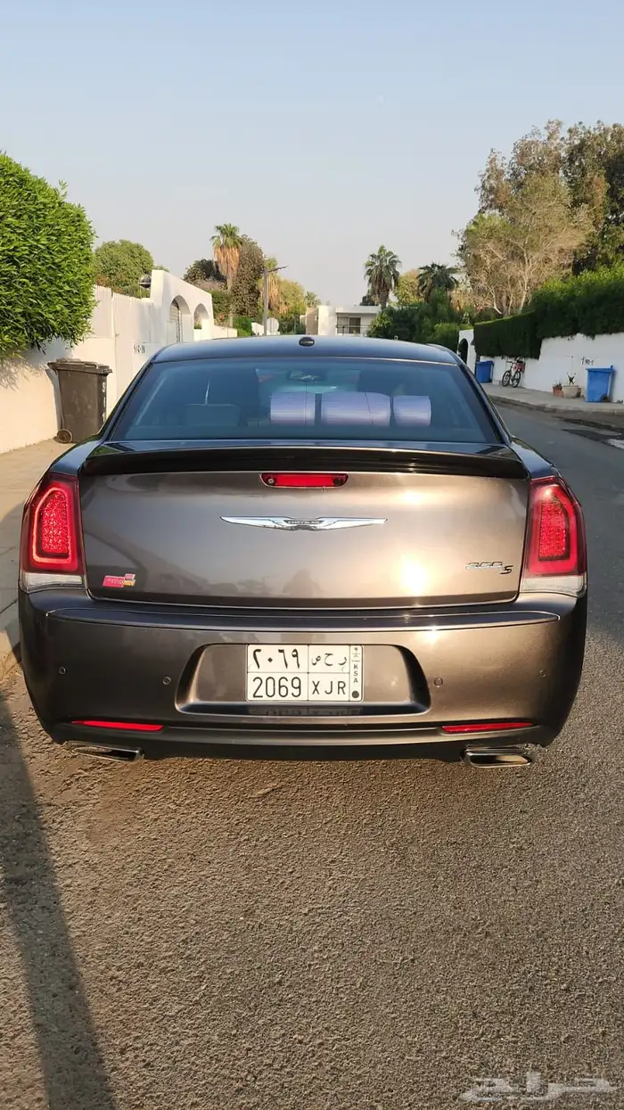 Chrysler 300 2022 كرايزلر 300 2022 3